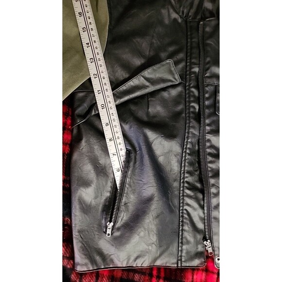 Sans Souci Black Faux Leather Green Army Sleeves Hidden Zip Jacket - Size Small - Picture 4 of 14